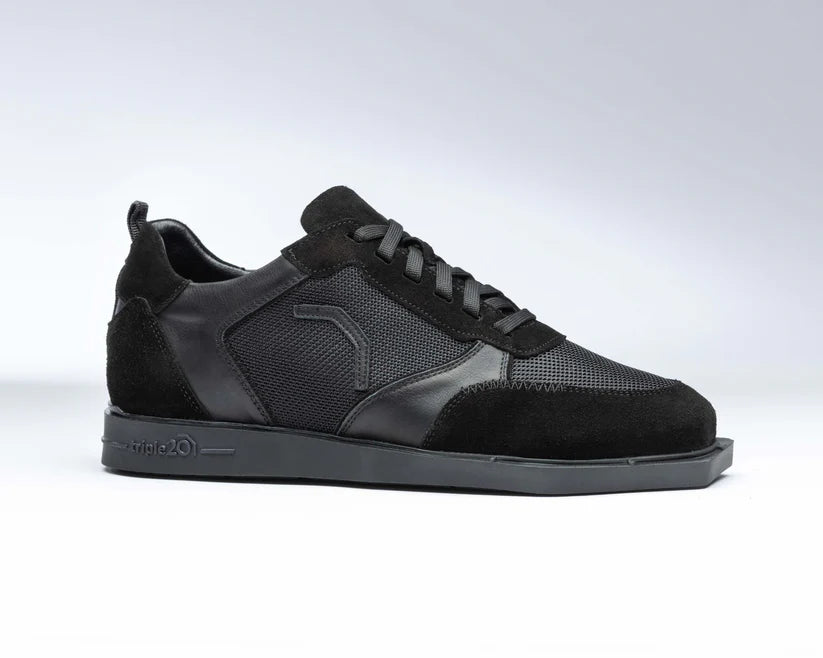 BLACK LEATHER/MESH DARTS SHOE