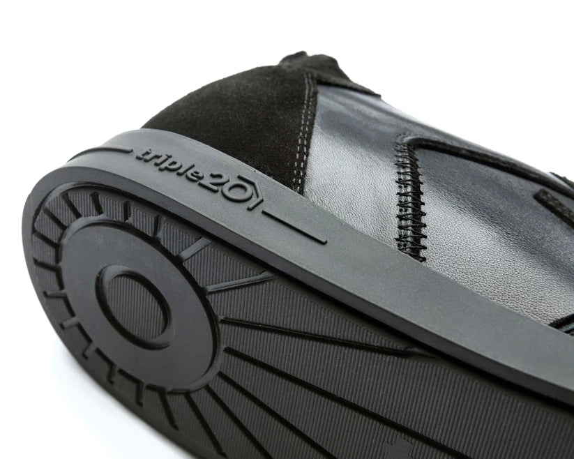 BLACK FULL LEATHER DARTS SHOE